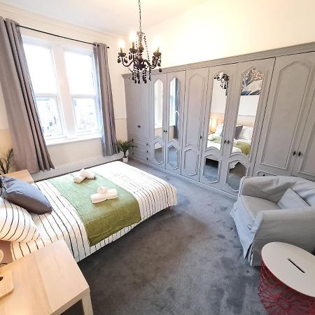 뉴캐슬어폰타인 Large 3 Bed Flat, Free Parking 아파트 외부 사진