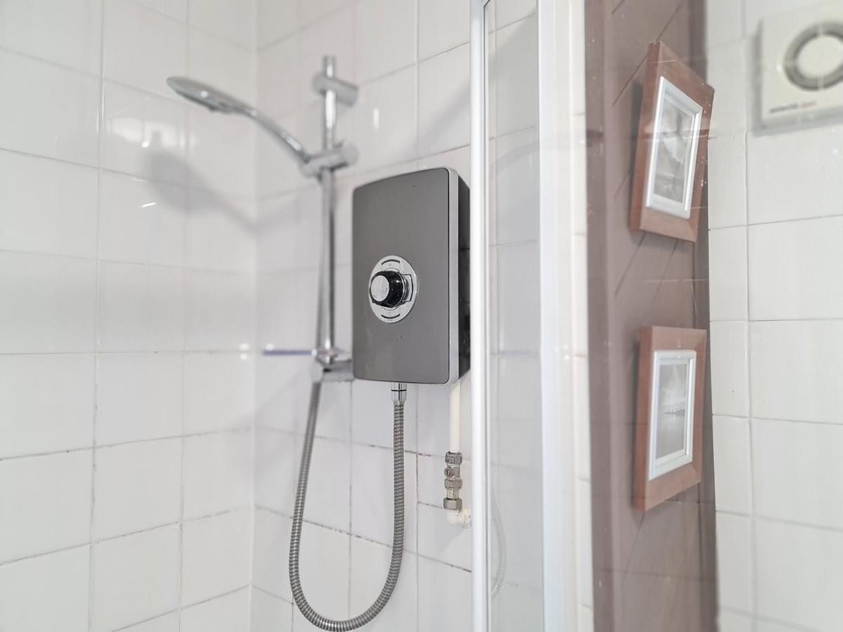 뉴캐슬어폰타인 Large 3 Bed Flat, Free Parking 아파트 외부 사진