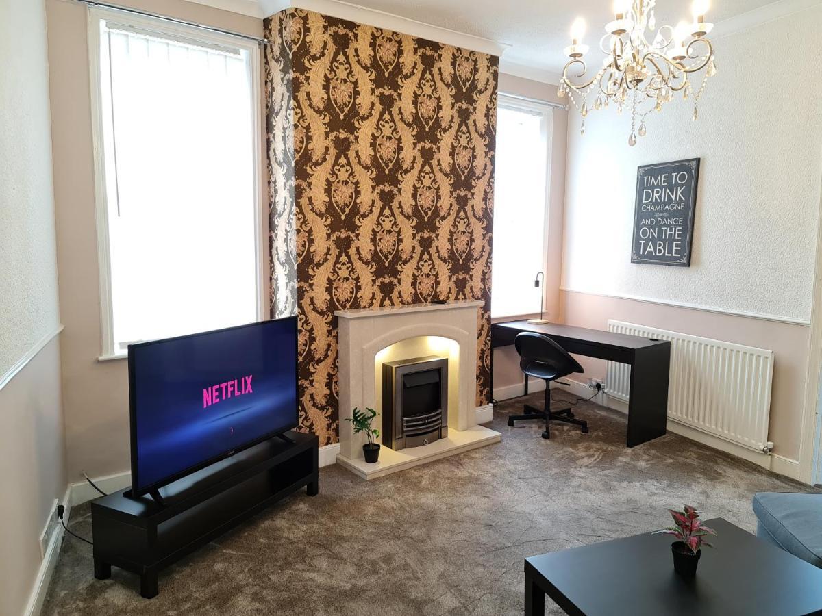 뉴캐슬어폰타인 Large 3 Bed Flat, Free Parking 아파트 외부 사진